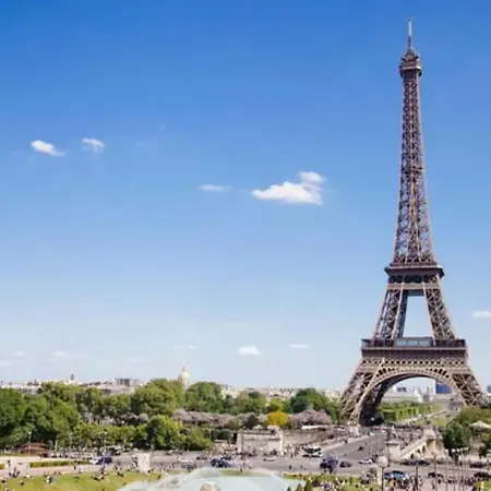 Stylish & Elegant I Metro Is Only 1minute Away I Near Montmartre * Parigi