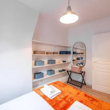 Stylish & Elegant I Metro Is Only 1minute Away I Near Montmartre * Parigi